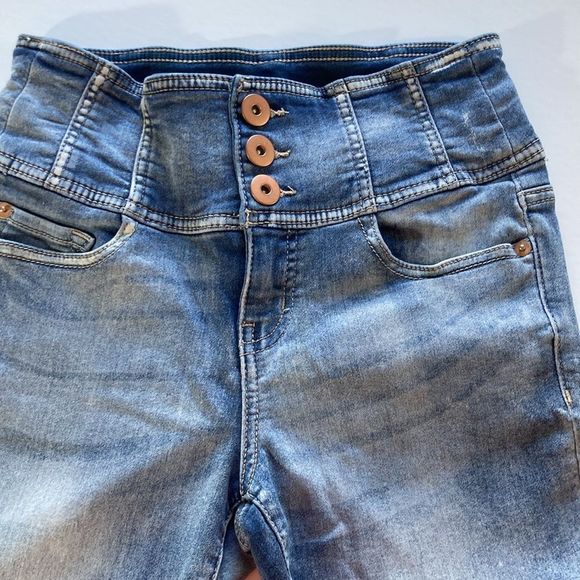 👖High Rise Sculpting Skinny Crop Distressed Jeans Size 9 - Picture 2 of 14